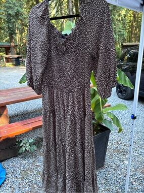 ODDY Brown Printed Smocked Tiered Midi Dress